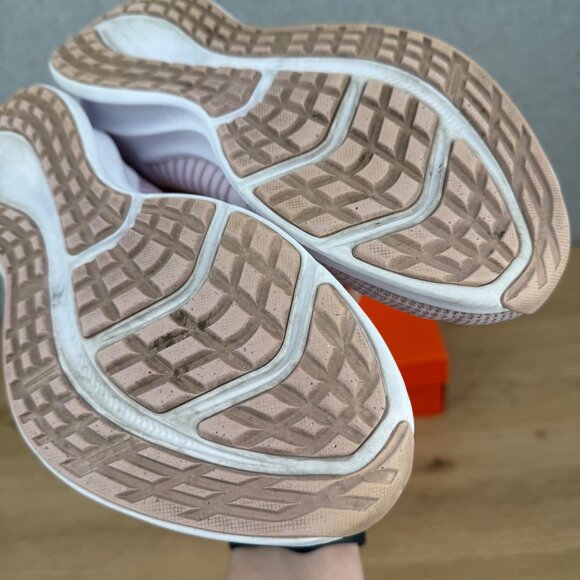 Nike Womens Downshifter 11 Running Shoe Size 11 Pink Rose Gold Active Athletic - Picture 13 of 15